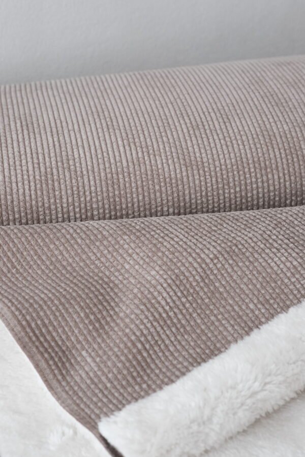 Kuschelfell-Breitcord Grau-Beige – Bild 3