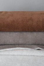 Kuschelfell-Breitcord Schokolade – Bild 4