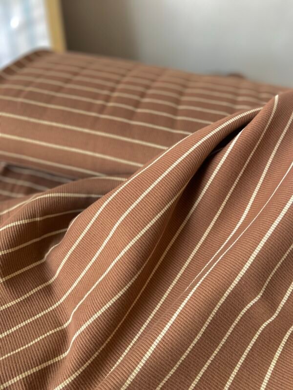 Rib Jersey Choco & Warm White Stripes – Bild 3